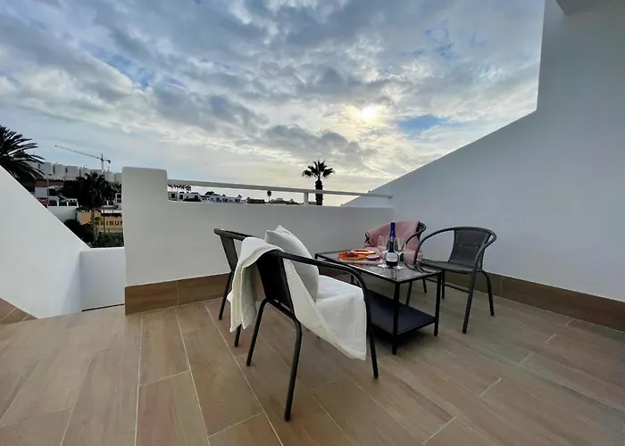 Malibu Park 2115 - Ocean View *